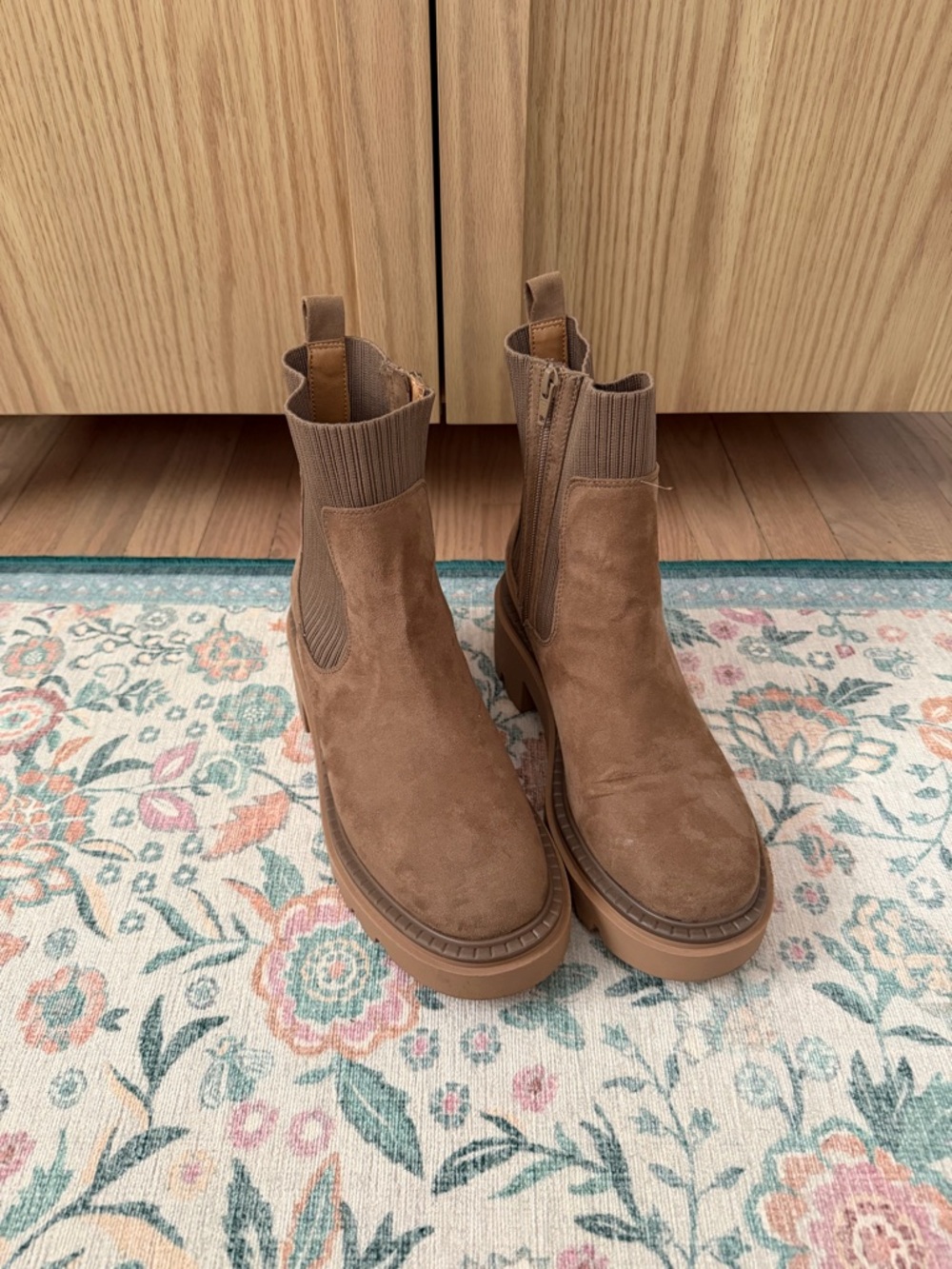 Universal Thread Boot
